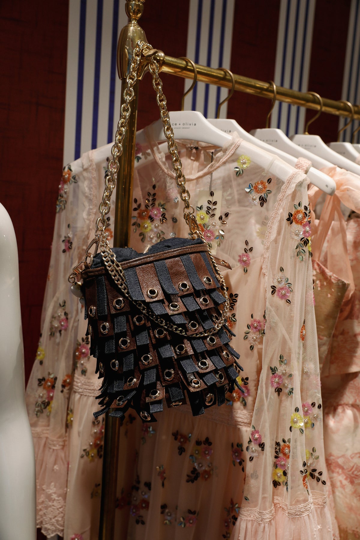 THE HERA BUCKET BAG