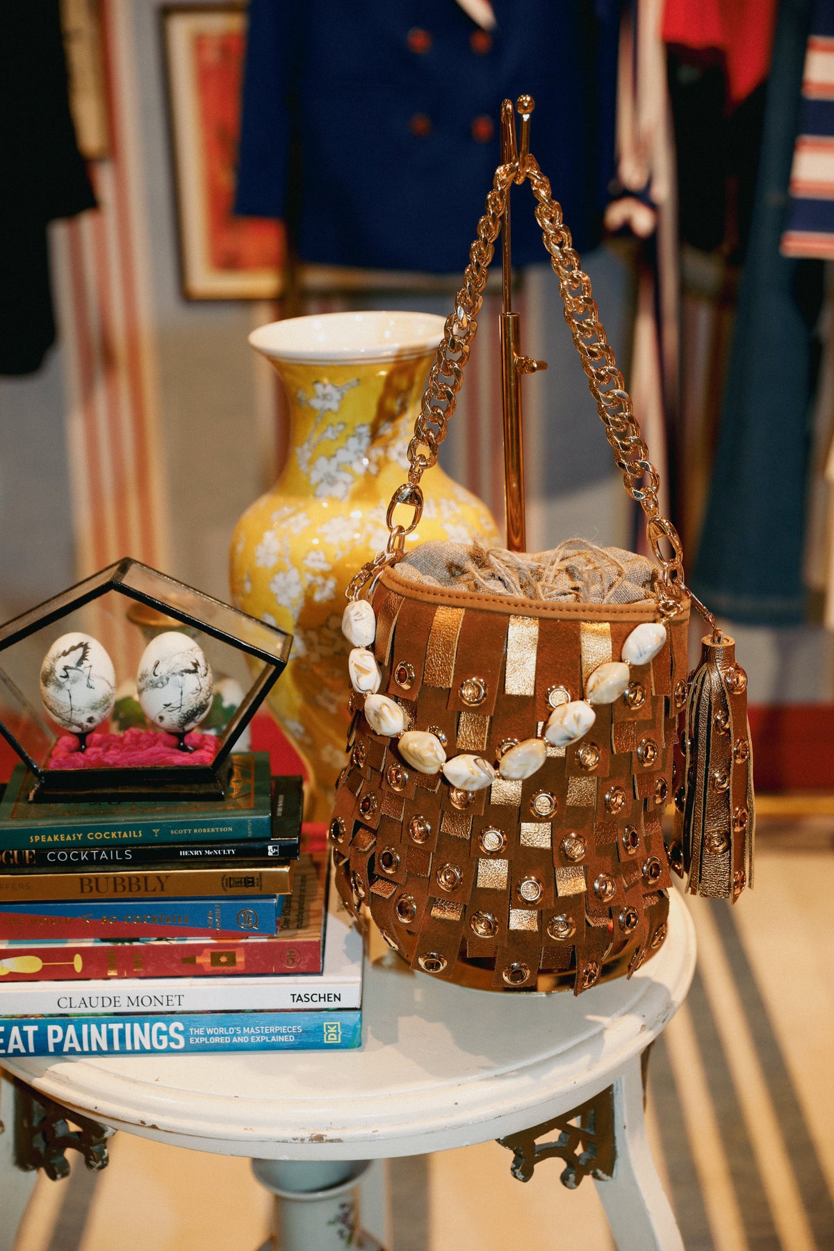 THE HERA BUCKET BAG
