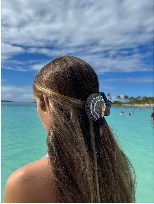 Hand-Painted Seashell Claw Hair Clip |Oyster Blue Eco-Friendly